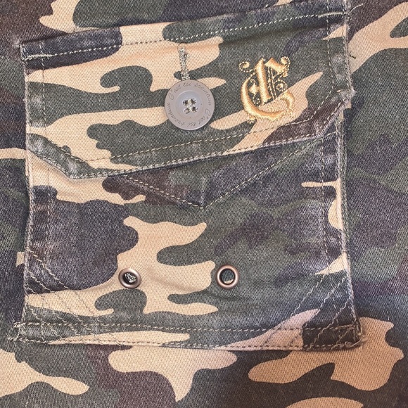 Camo mini skirt - Picture 3 of 5